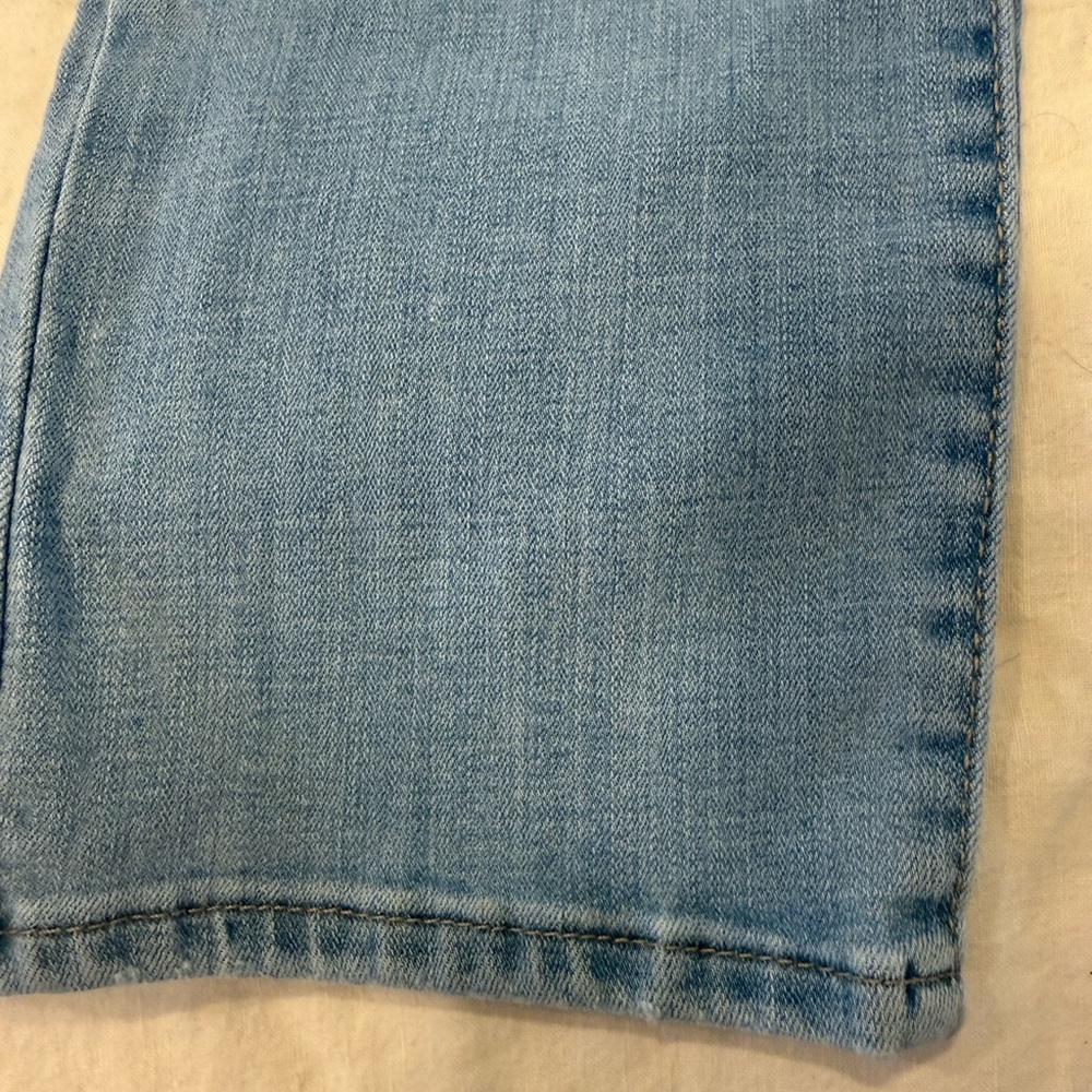 Levi’s 724 High Rise Straight Size 31 - Picture 5 of 8